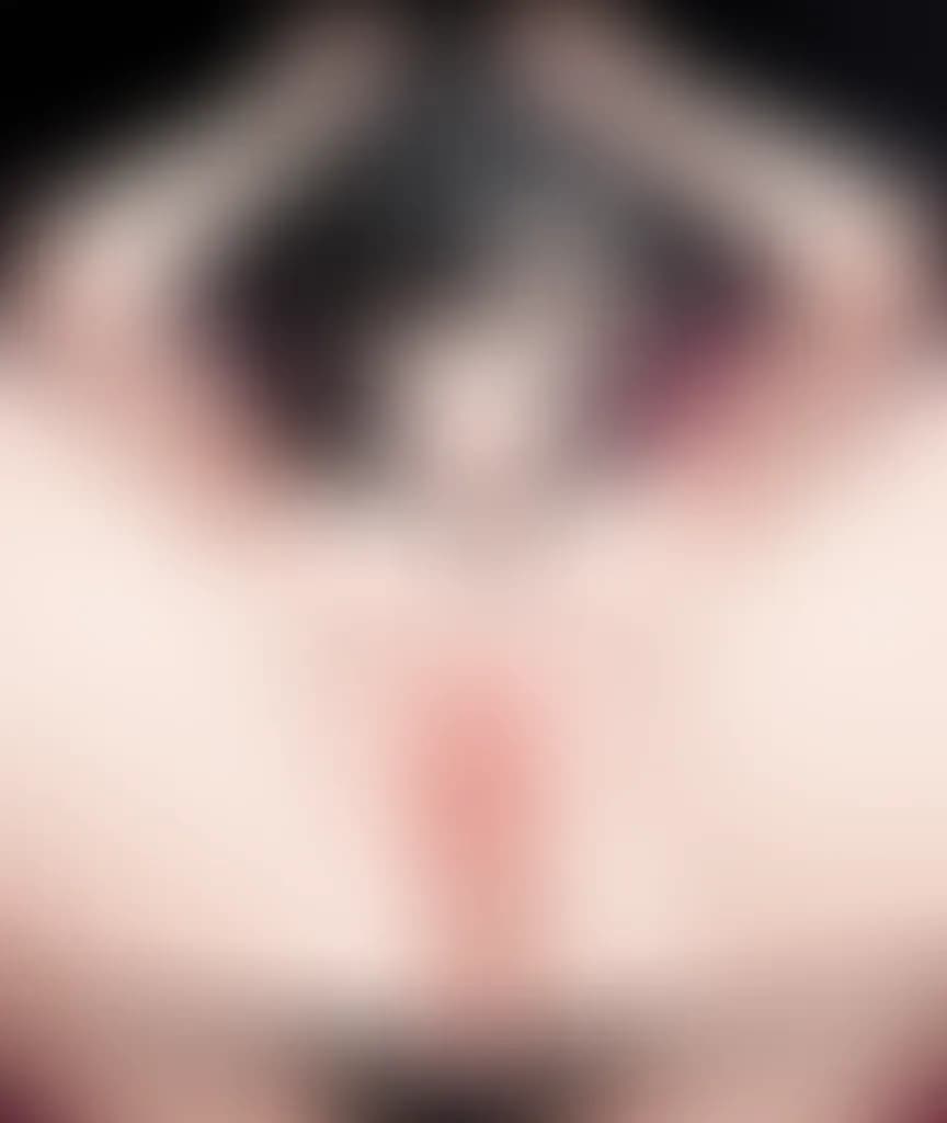 Blurred preview image