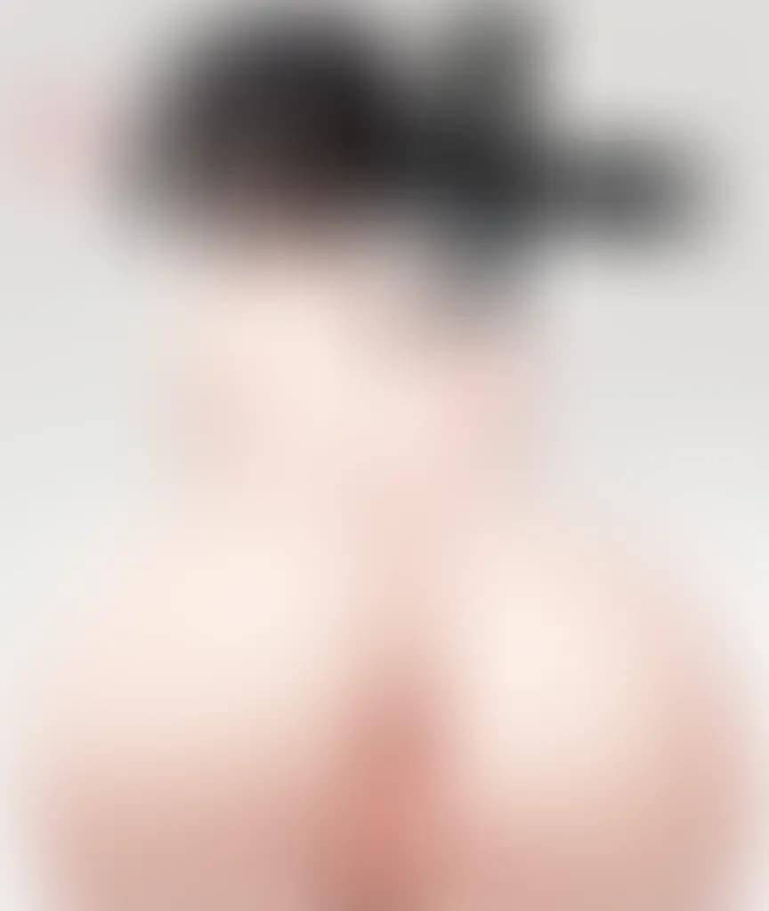 Blurred preview image