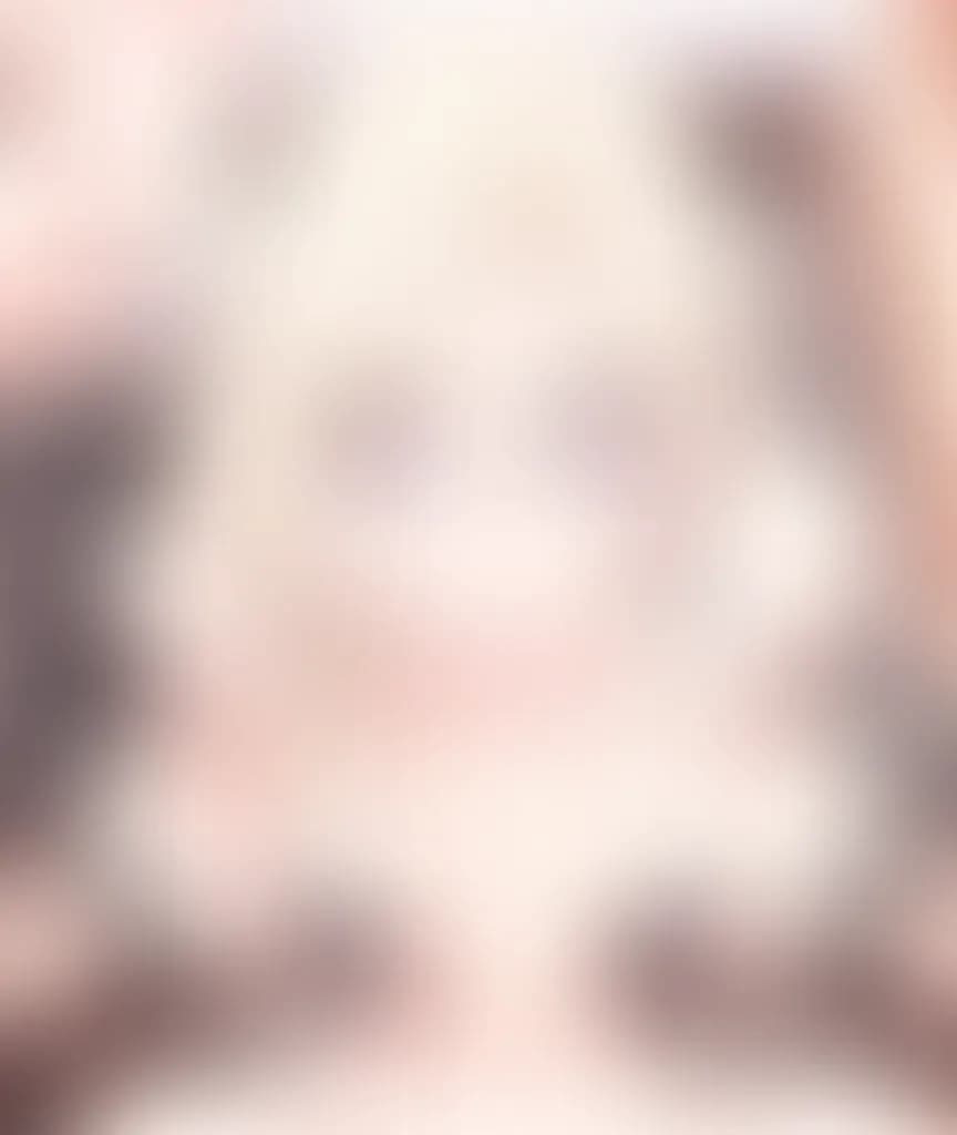 Blurred preview image