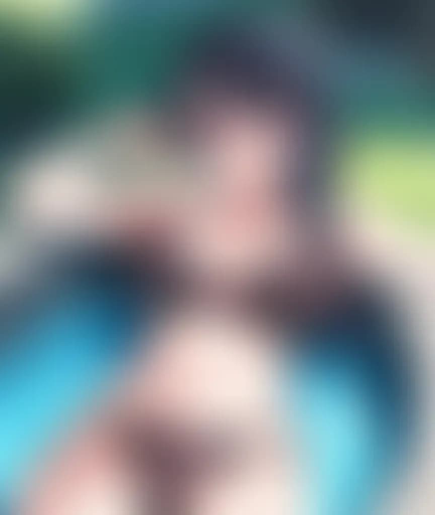 Blurred preview image