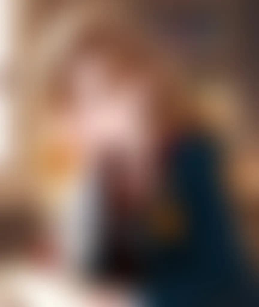 Blurred preview image