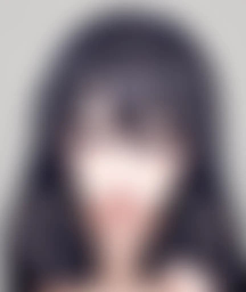 Blurred preview image