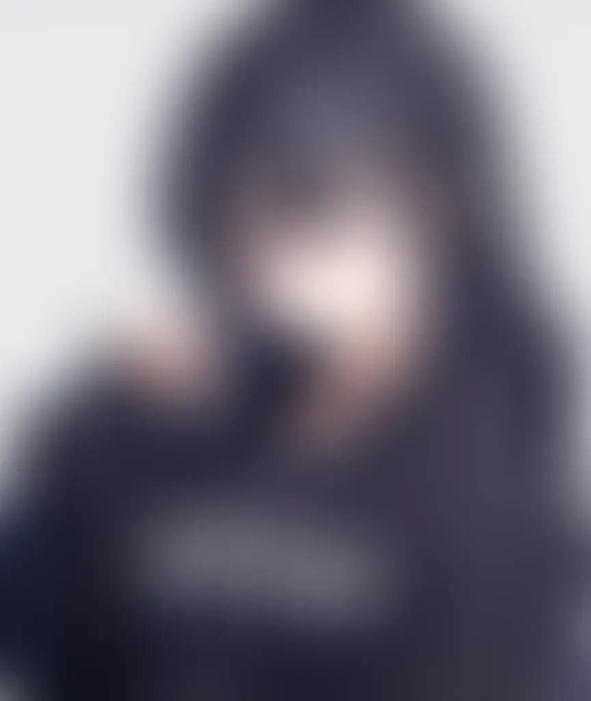 Blurred preview image