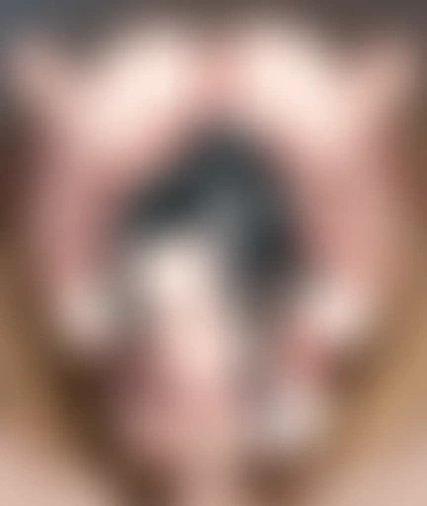 Blurred preview image