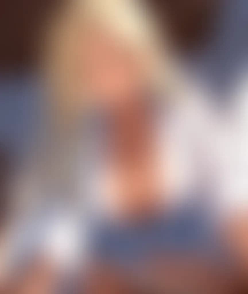 Blurred preview image