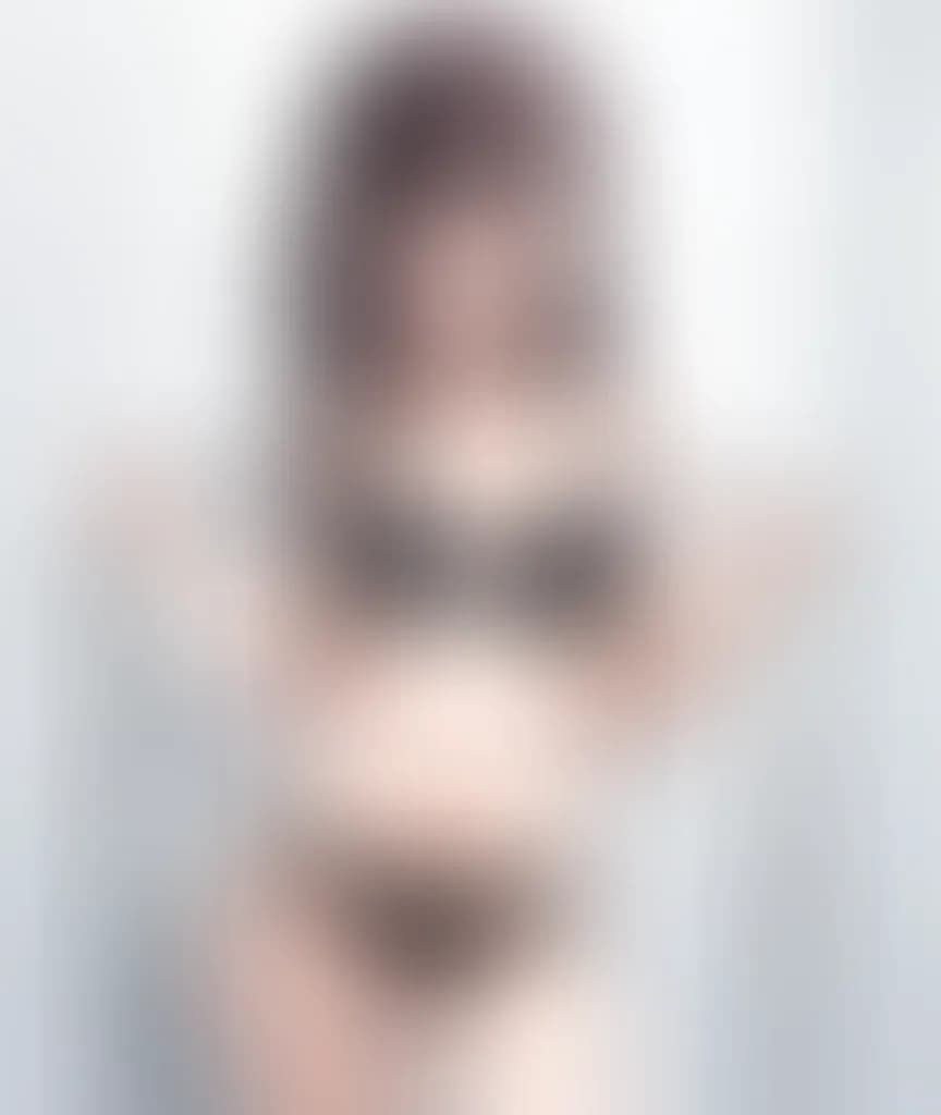 Blurred preview image