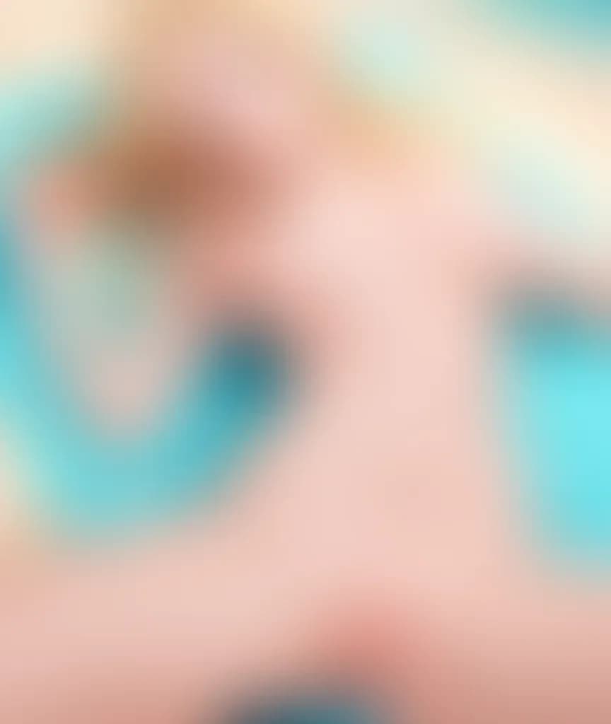 Blurred preview image