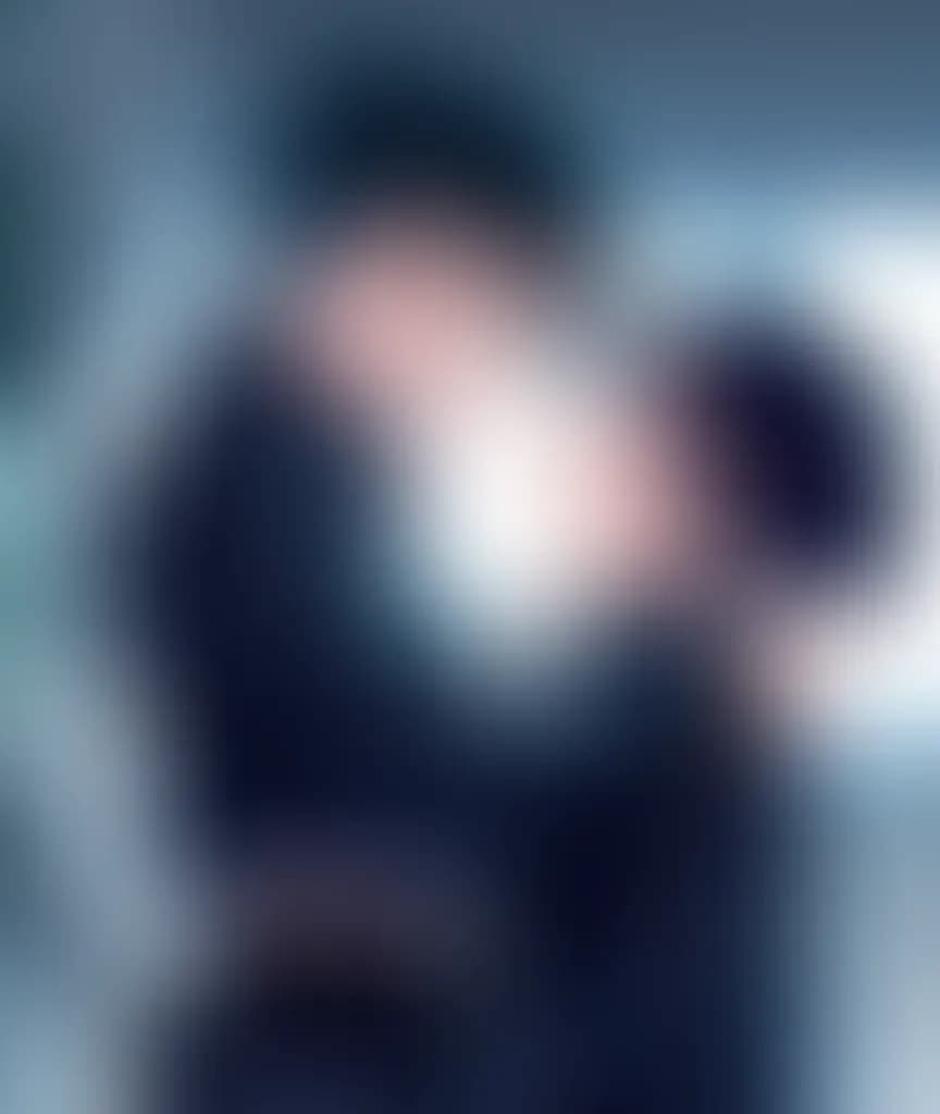 Blurred preview image