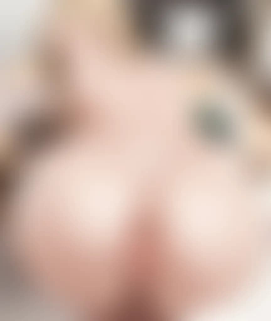 Blurred preview image