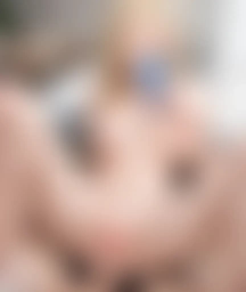 Blurred preview image