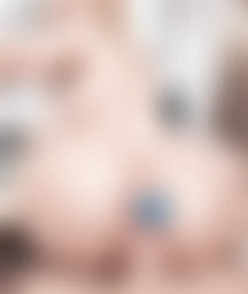 Blurred preview image
