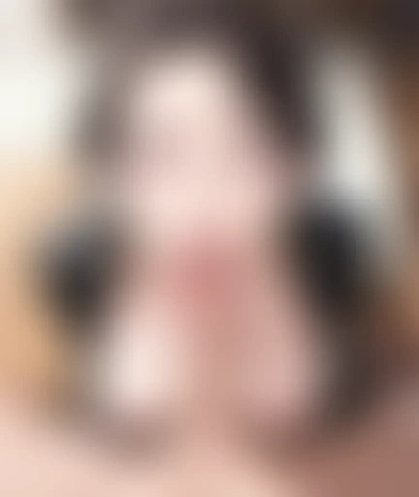 Blurred preview image