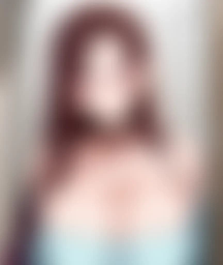Blurred preview image