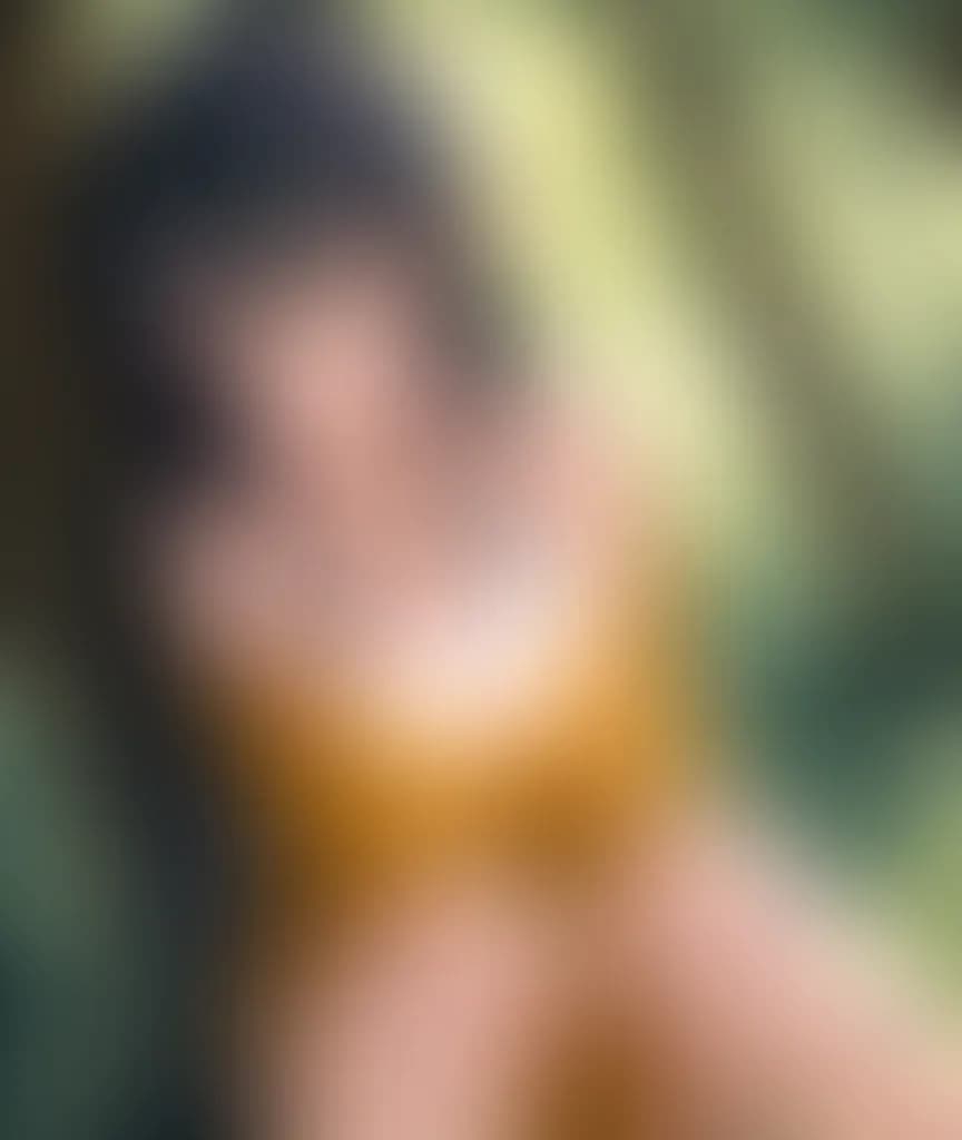 Blurred preview image
