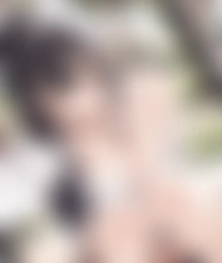 Blurred preview image