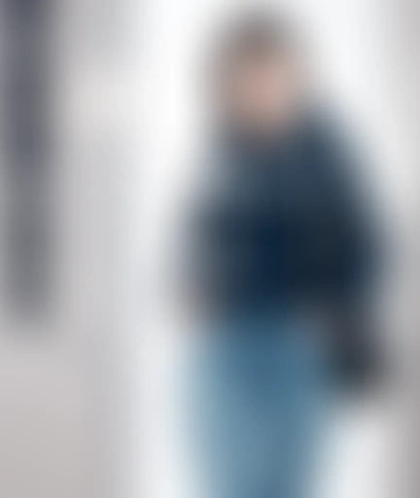 Blurred preview image