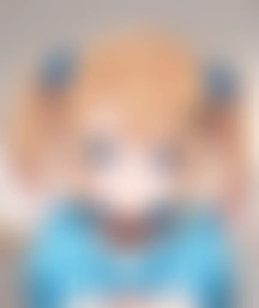 Blurred preview image