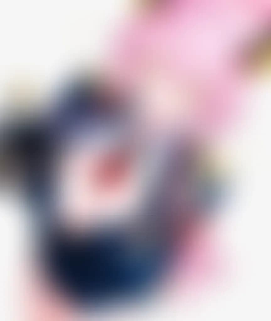 Blurred preview image