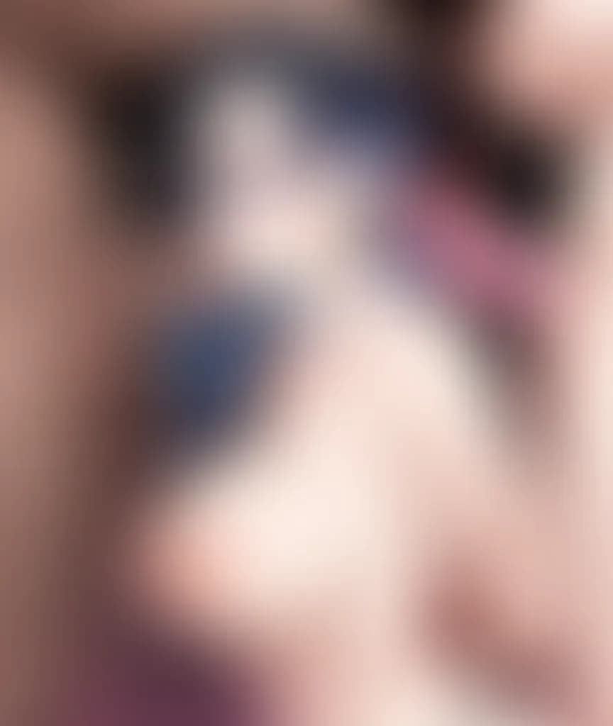 Blurred preview image