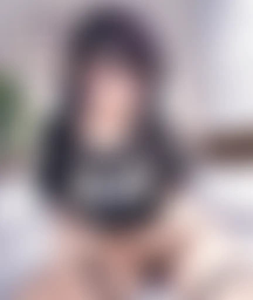 Blurred preview image