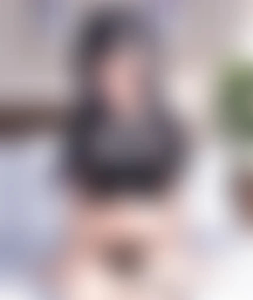 Blurred preview image