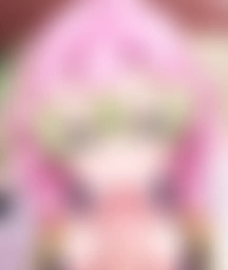 Blurred preview image