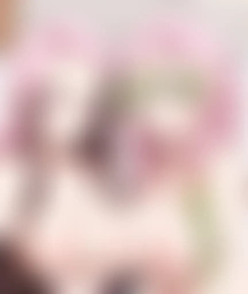 Blurred preview image