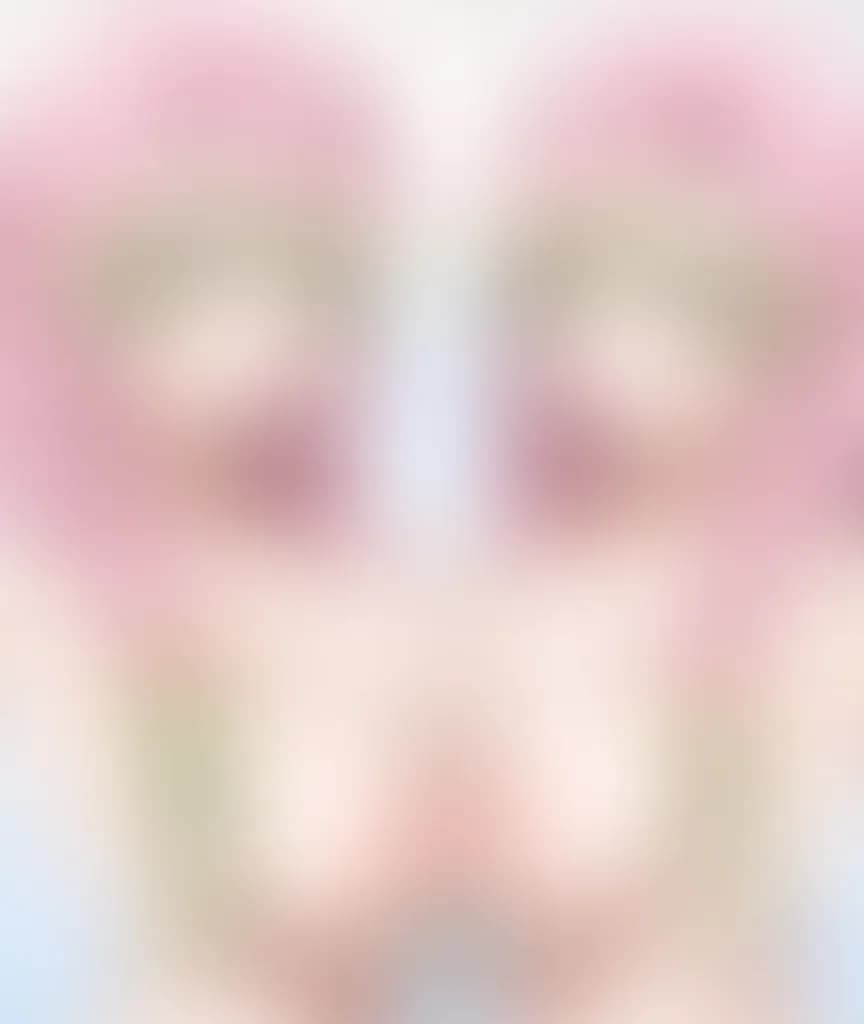 Blurred preview image