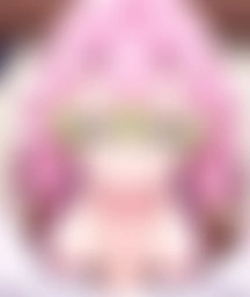 Blurred preview image