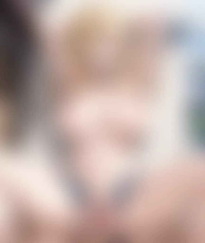 Blurred preview image