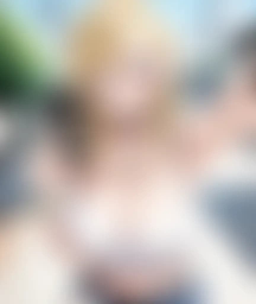 Blurred preview image