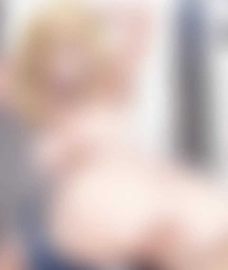 Blurred preview image