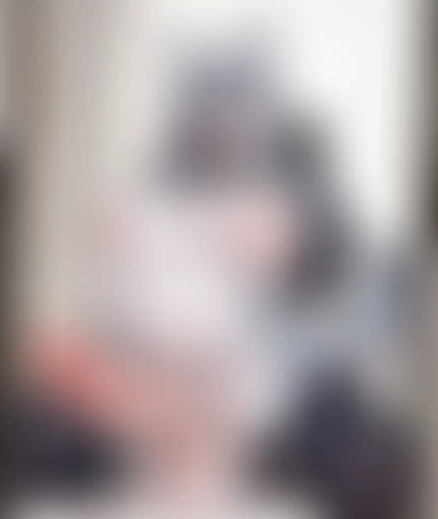 Blurred preview image