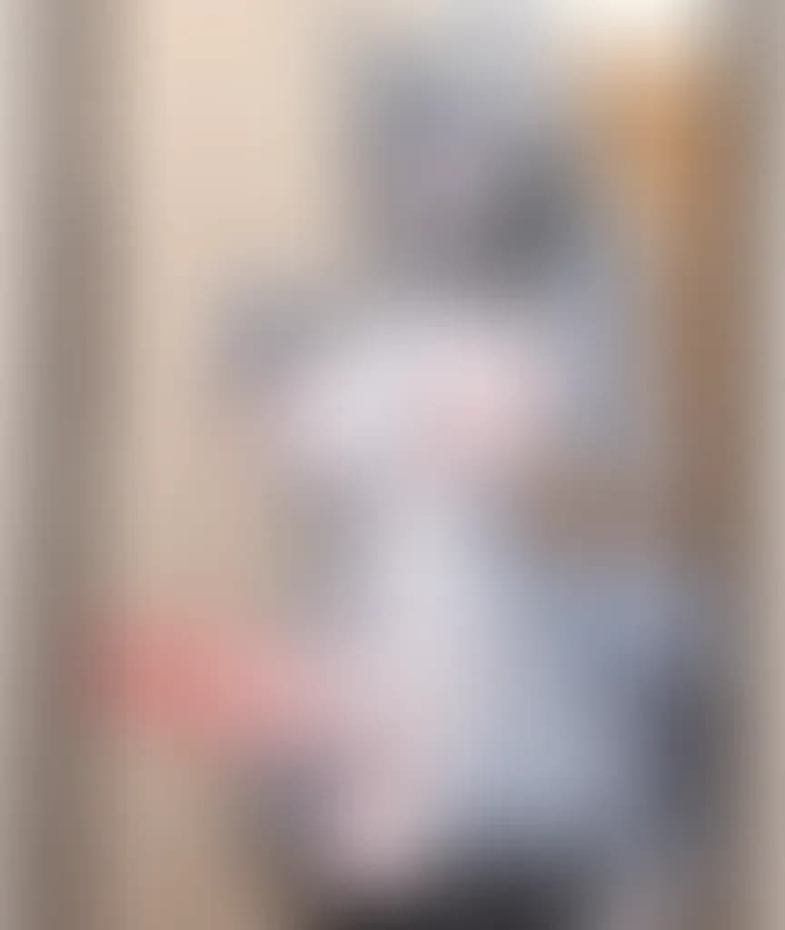 Blurred preview image