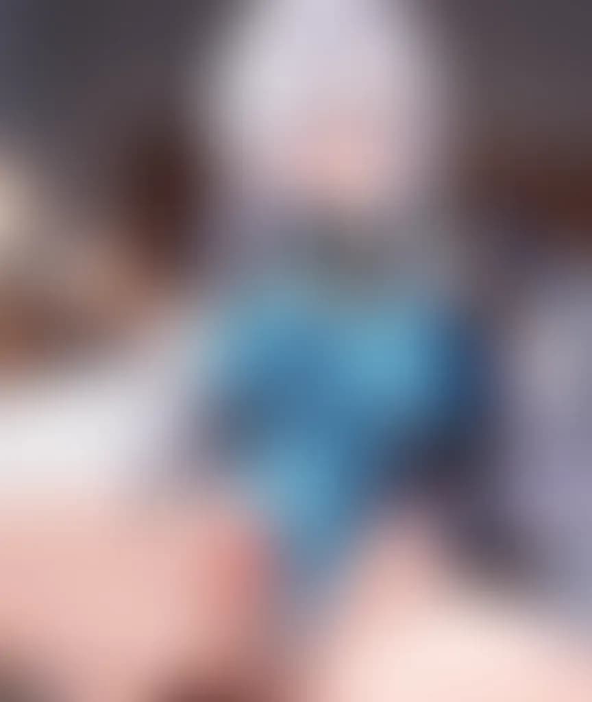 Blurred preview image