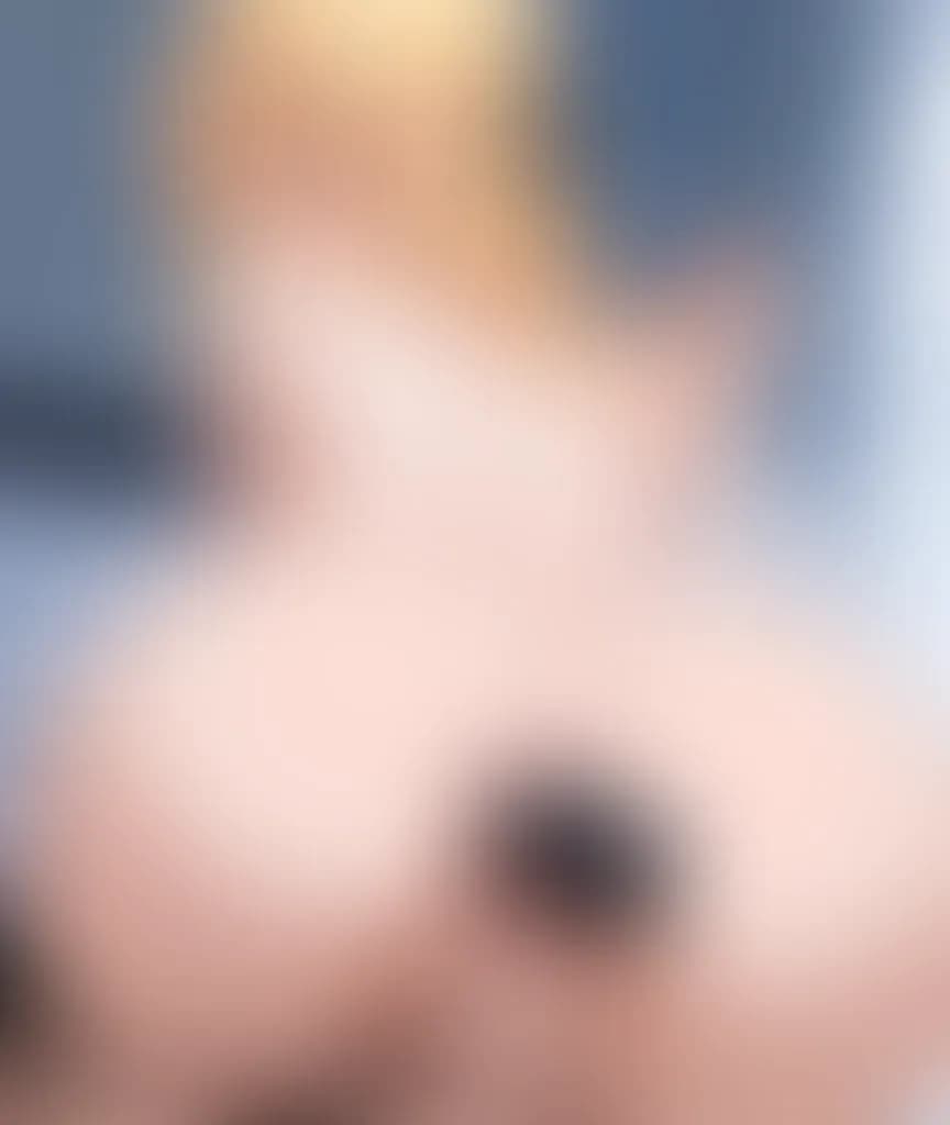 Blurred preview image