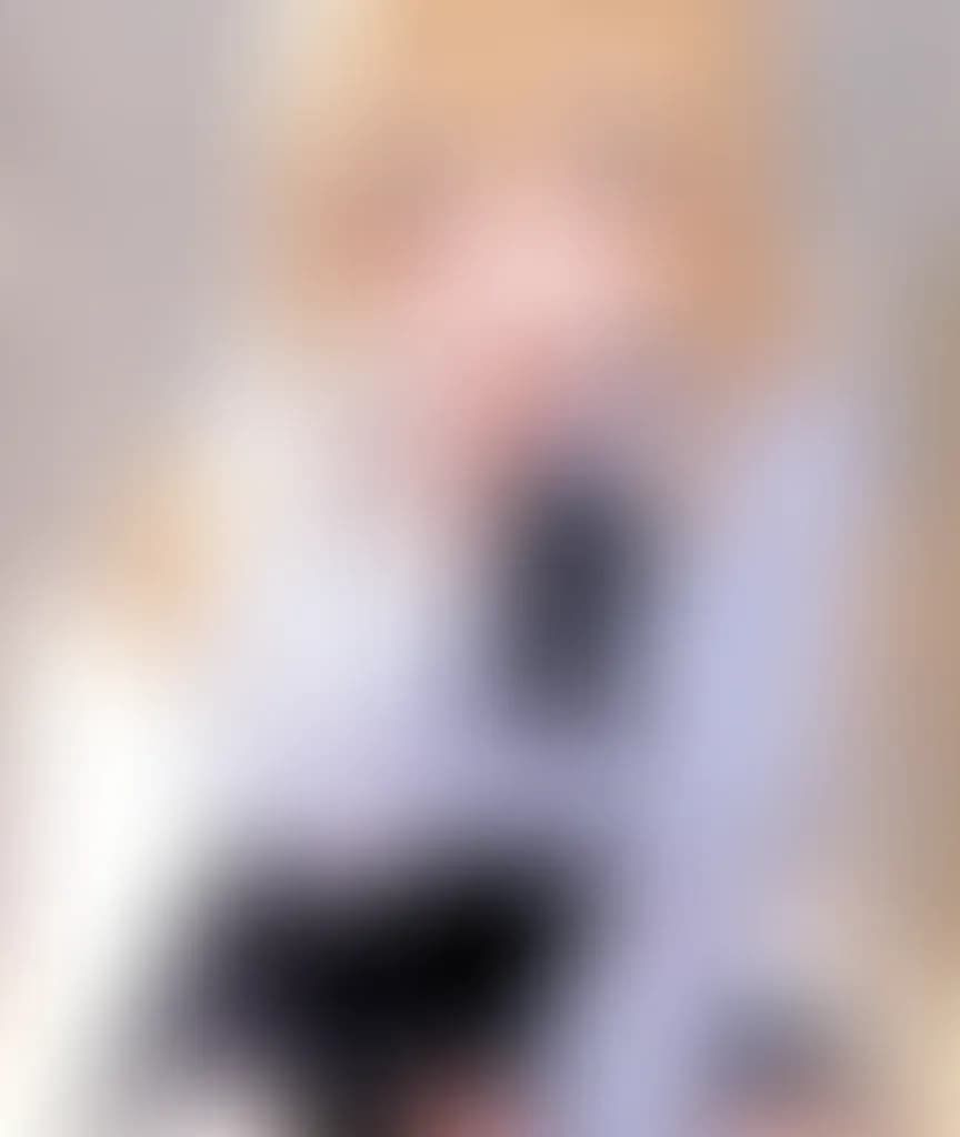 Blurred preview image