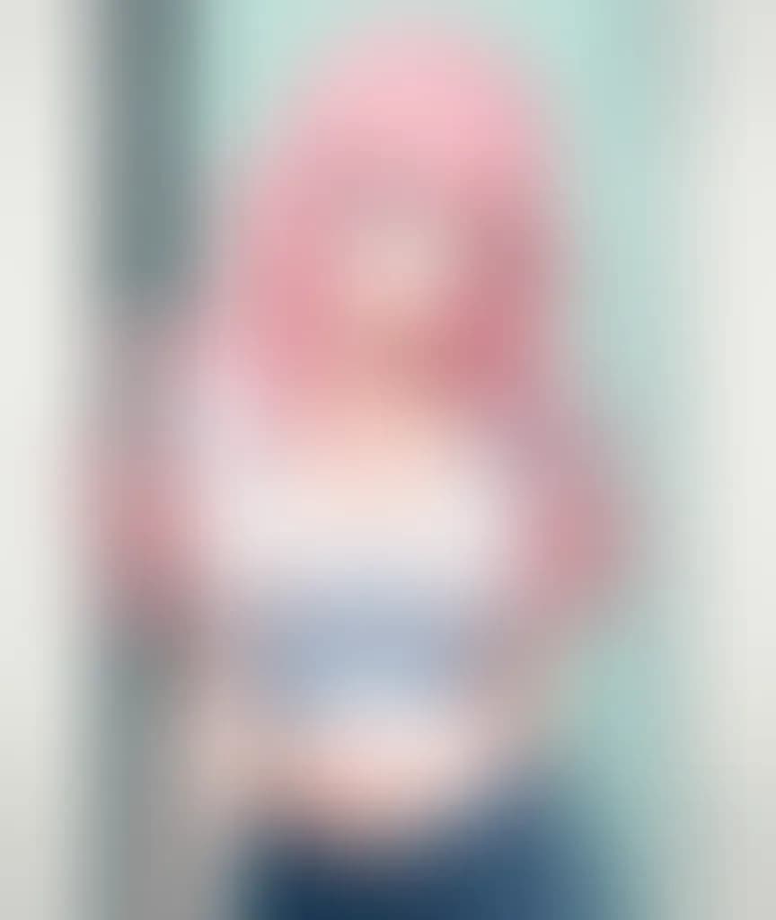 Blurred preview image