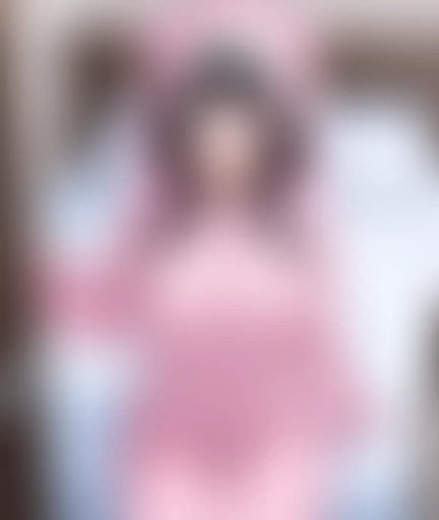 Blurred preview image