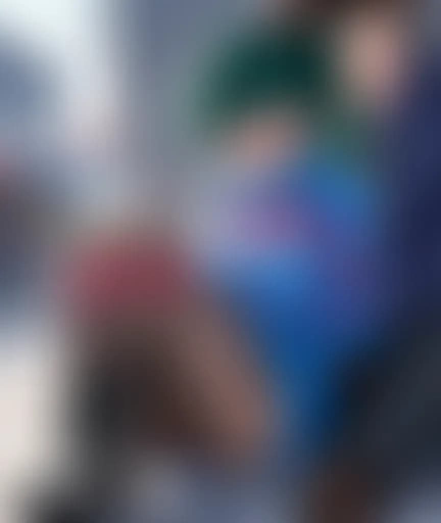 Blurred preview image