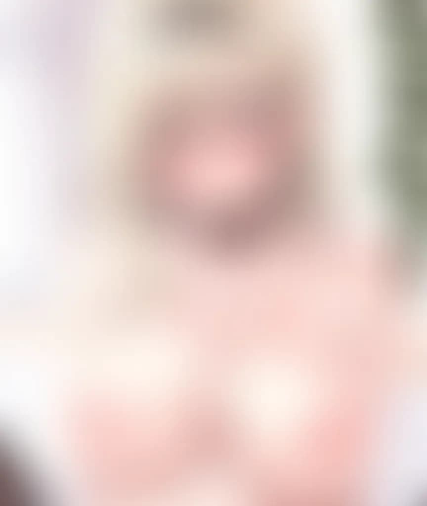 Blurred preview image