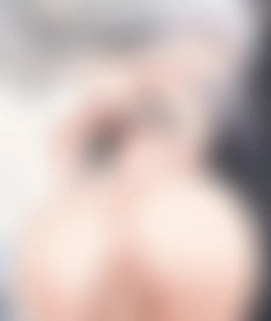 Blurred preview image