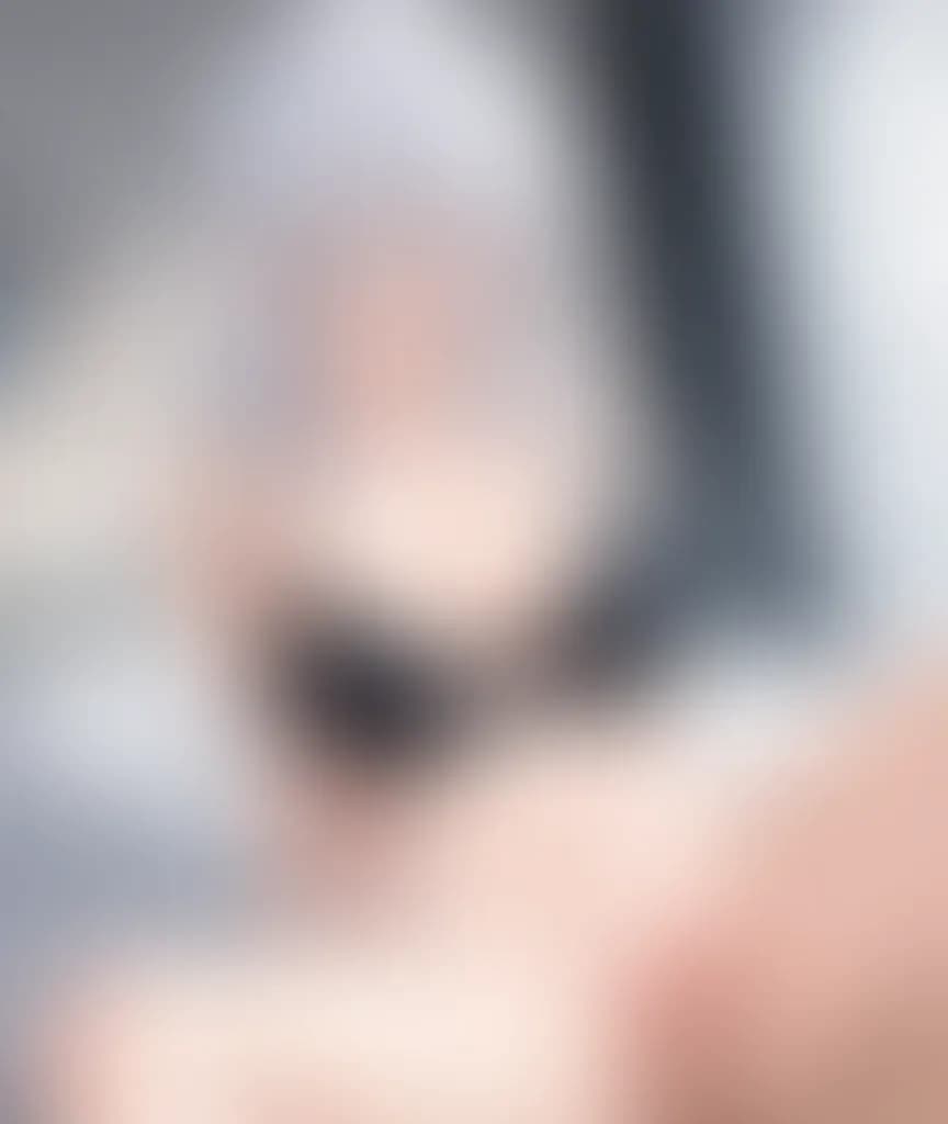 Blurred preview image