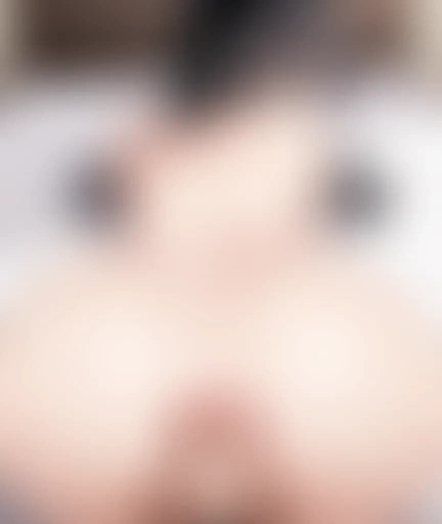 Blurred preview image