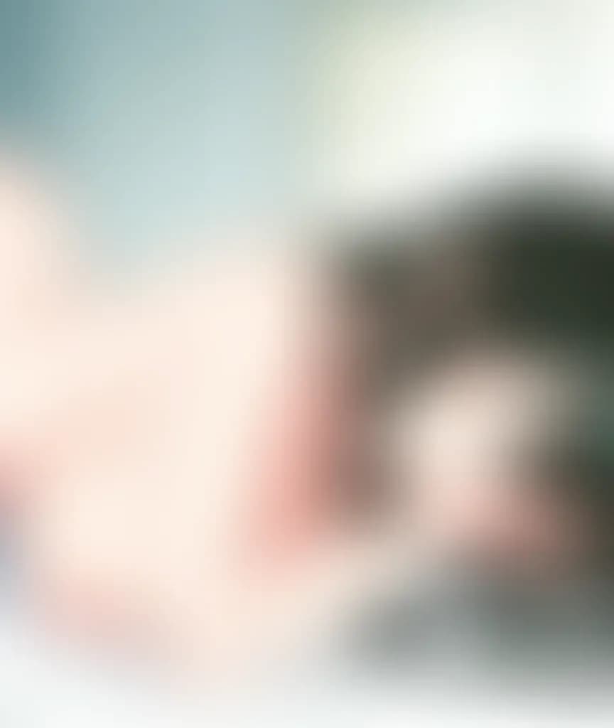 Blurred preview image