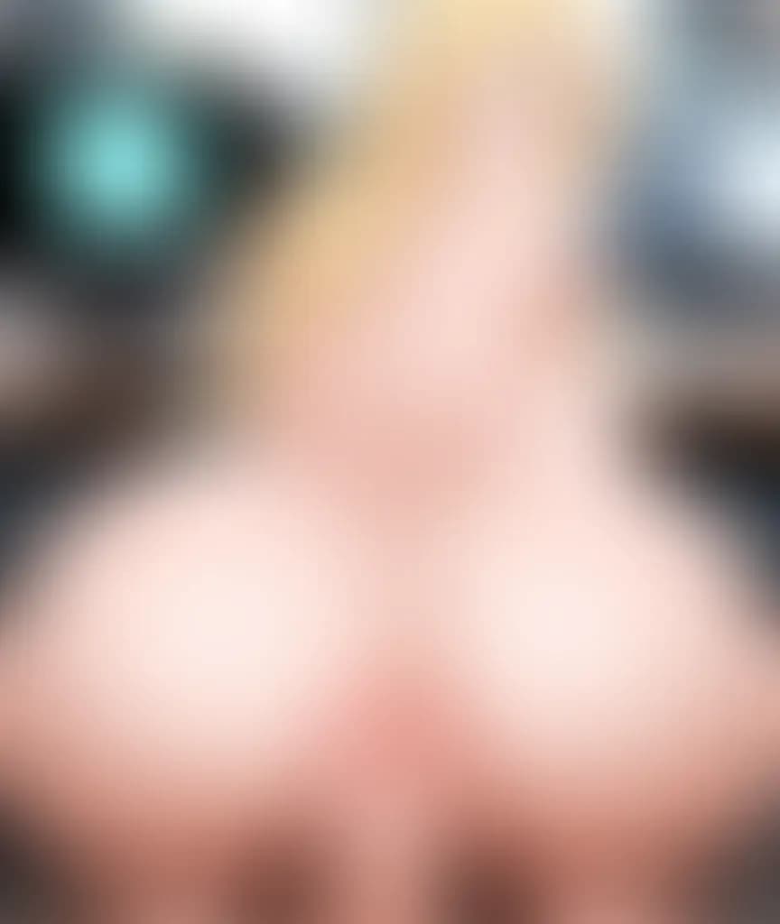 Blurred preview image