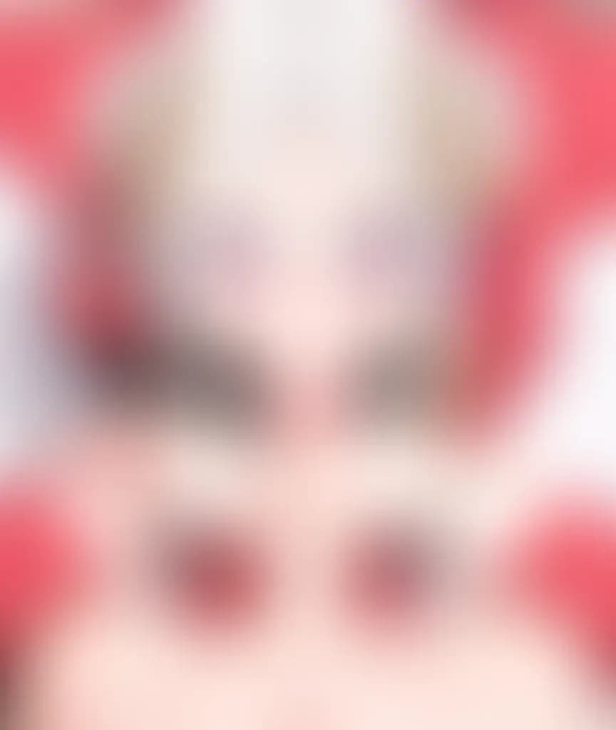 Blurred preview image